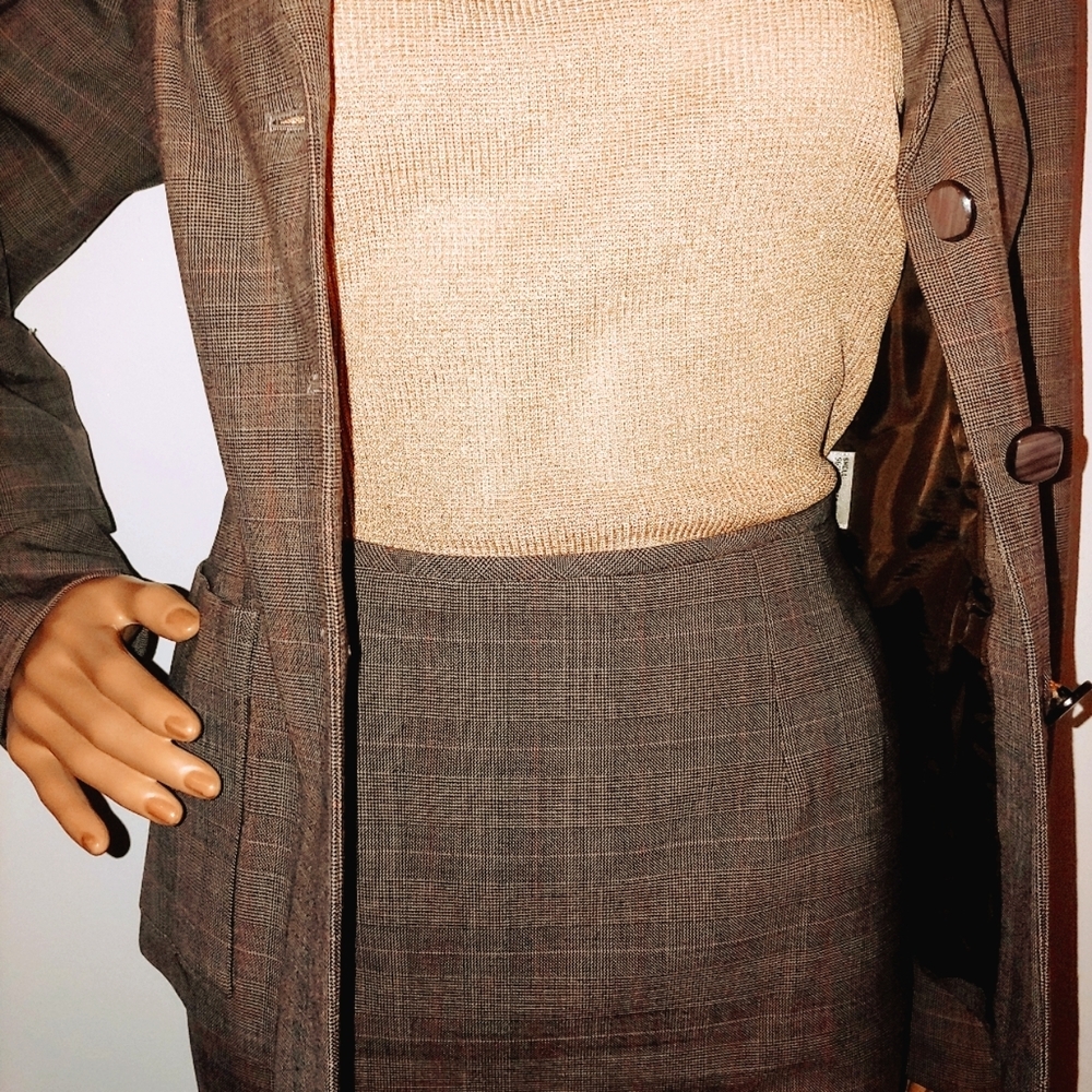 BILL BLASS 8 M/L HERRINGBONE BROWN TAN WOOL MODERN VTG TAILORED FIT SKIRT SUIT - Picture 9 of 14